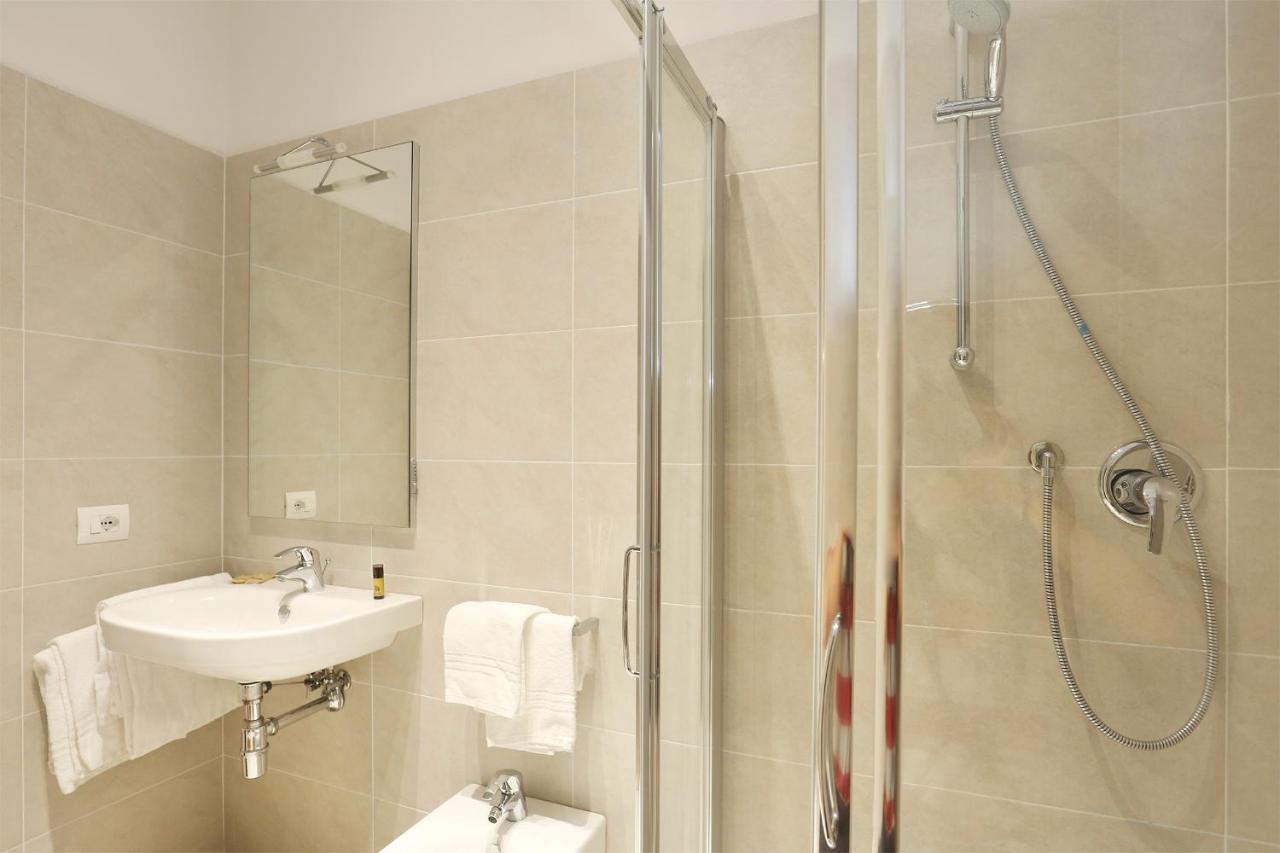 Tornabuoni Boutique Bed & Breakfast Florence Exterior photo